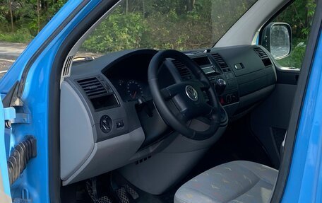 Volkswagen Transporter T5 рестайлинг, 2007 год, 1 020 000 рублей, 6 фотография