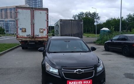 Chevrolet Cruze II, 2011 год, 800 000 рублей, 7 фотография