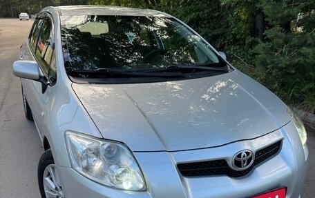 Toyota Auris II, 2007 год, 690 000 рублей, 2 фотография