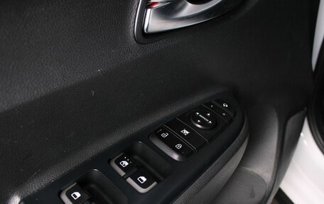 KIA Rio IV, 2021 год, 1 760 000 рублей, 18 фотография