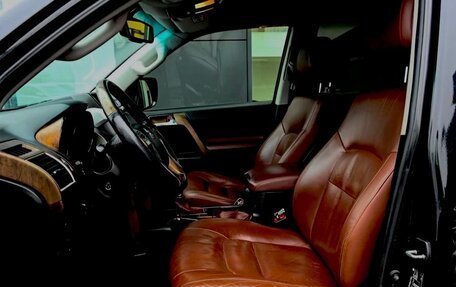Toyota Land Cruiser Prado 150 рестайлинг 2, 2016 год, 3 499 999 рублей, 9 фотография