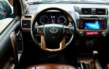 Toyota Land Cruiser Prado 150 рестайлинг 2, 2016 год, 3 499 999 рублей, 11 фотография