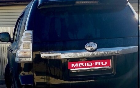 Toyota Land Cruiser Prado 150 рестайлинг 2, 2016 год, 3 499 999 рублей, 19 фотография