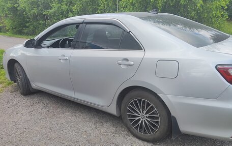 Toyota Camry, 2018 год, 1 750 000 рублей, 3 фотография