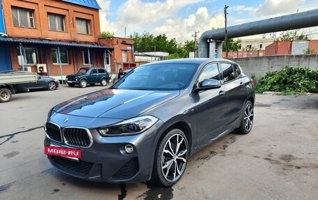 BMW X2, 2018 год, 1 850 000 рублей, 3 фотография