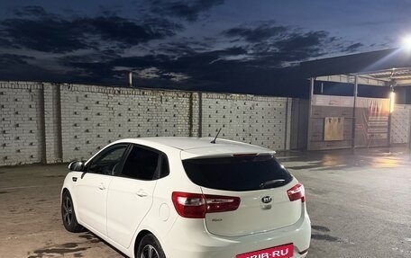 KIA Rio III рестайлинг, 2014 год, 700 000 рублей, 5 фотография
