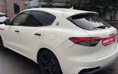 Maserati Levante I, 2021 год, 8 500 000 рублей, 7 фотография