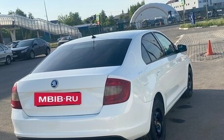 Skoda Rapid I, 2015 год, 670 000 рублей, 6 фотография
