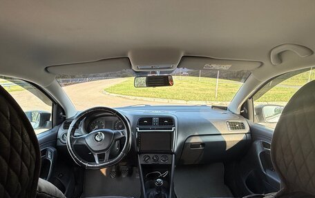 Volkswagen Polo VI (EU Market), 2015 год, 1 160 000 рублей, 18 фотография