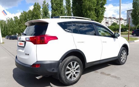 Toyota RAV4, 2013 год, 1 800 000 рублей, 4 фотография