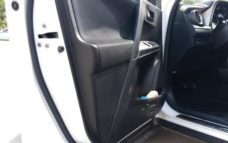 Toyota RAV4, 2013 год, 1 800 000 рублей, 14 фотография