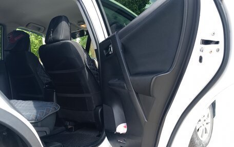 Toyota RAV4, 2013 год, 1 800 000 рублей, 16 фотография