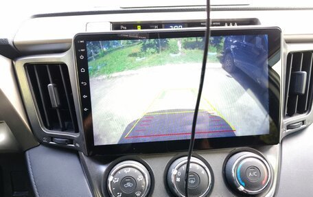 Toyota RAV4, 2013 год, 1 800 000 рублей, 26 фотография