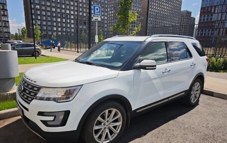 Ford Explorer VI, 2016 год, 2 600 000 рублей, 3 фотография
