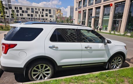 Ford Explorer VI, 2016 год, 2 600 000 рублей, 6 фотография
