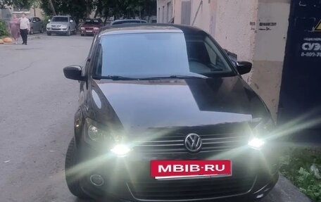 Volkswagen Polo VI (EU Market), 2012 год, 640 000 рублей, 3 фотография