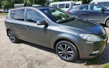 KIA cee'd I рестайлинг, 2010 год, 596 000 рублей, 4 фотография