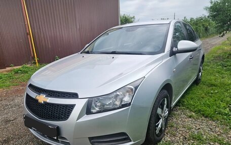 Chevrolet Cruze II, 2011 год, 598 000 рублей, 6 фотография