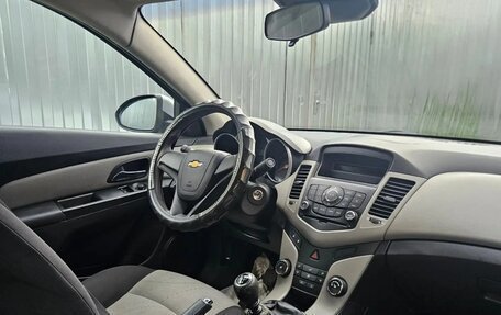 Chevrolet Cruze II, 2011 год, 598 000 рублей, 14 фотография
