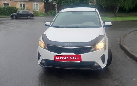 KIA Rio IV, 2021 год, 1 299 999 рублей, 7 фотография