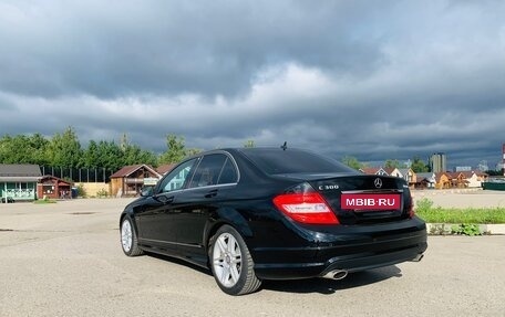 Mercedes-Benz C-Класс, 2010 год, 2 200 000 рублей, 3 фотография