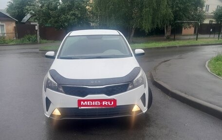 KIA Rio IV, 2021 год, 1 299 999 рублей, 2 фотография