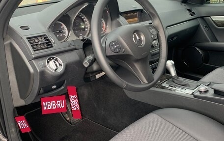 Mercedes-Benz C-Класс, 2010 год, 2 200 000 рублей, 6 фотография