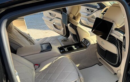 Mercedes-Benz Maybach S-Класс, 2022 год, 14 000 000 рублей, 19 фотография