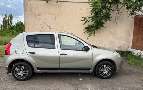 Renault Sandero I, 2012 год, 685 000 рублей, 3 фотография