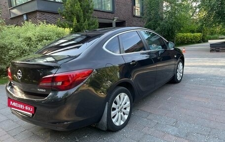 Opel Astra J, 2014 год, 1 300 000 рублей, 2 фотография