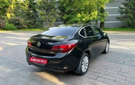 Opel Astra J, 2014 год, 1 300 000 рублей, 13 фотография