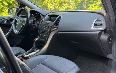 Opel Astra J, 2014 год, 1 300 000 рублей, 23 фотография