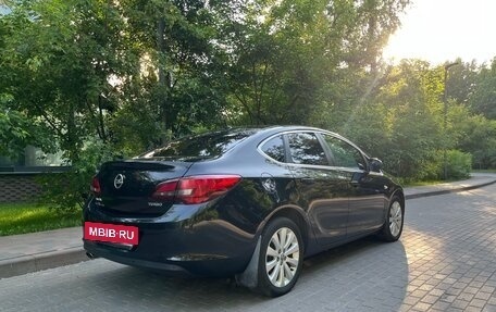 Opel Astra J, 2014 год, 1 300 000 рублей, 21 фотография