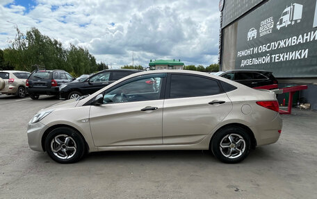 Hyundai Solaris II рестайлинг, 2013 год, 770 000 рублей, 4 фотография