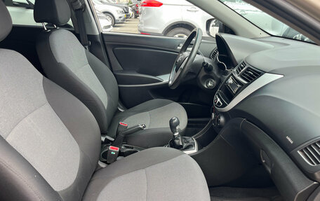 Hyundai Solaris II рестайлинг, 2013 год, 770 000 рублей, 16 фотография