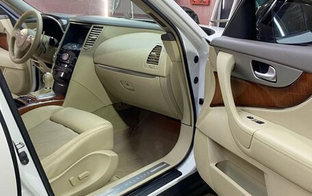 Infiniti FX II, 2012 год, 2 000 000 рублей, 2 фотография