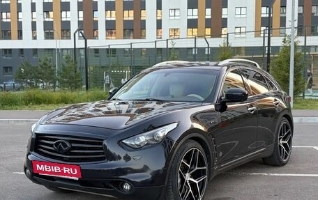 Infiniti FX II, 2012 год, 1 650 000 рублей, 2 фотография