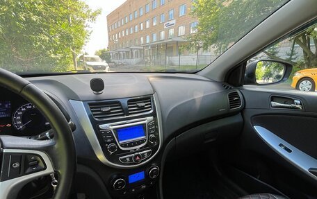 Hyundai Solaris II рестайлинг, 2012 год, 580 000 рублей, 12 фотография