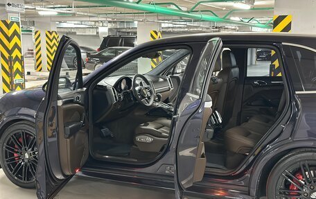 Porsche Cayenne III, 2017 год, 3 890 000 рублей, 10 фотография