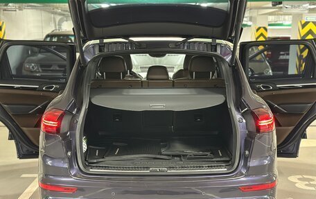 Porsche Cayenne III, 2017 год, 3 890 000 рублей, 24 фотография