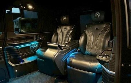 Mercedes-Benz V-Класс, 2022 год, 13 500 000 рублей, 5 фотография