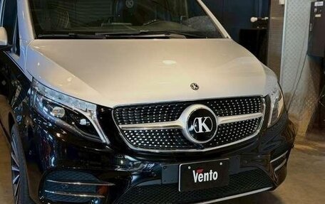 Mercedes-Benz V-Класс, 2022 год, 13 500 000 рублей, 15 фотография