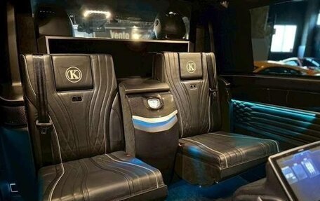 Mercedes-Benz V-Класс, 2022 год, 13 500 000 рублей, 19 фотография