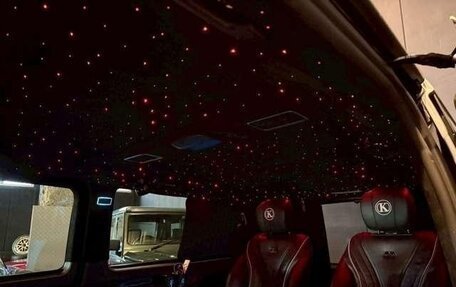 Mercedes-Benz V-Класс, 2022 год, 13 500 000 рублей, 24 фотография