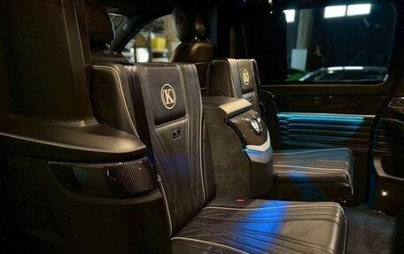 Mercedes-Benz V-Класс, 2022 год, 13 500 000 рублей, 30 фотография