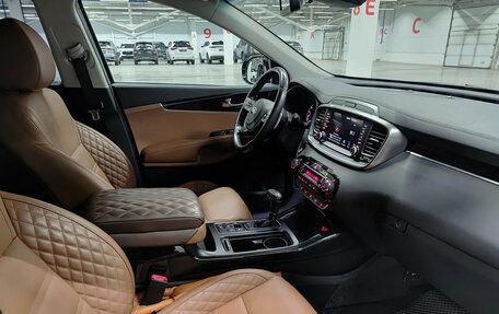 KIA Sorento III Prime рестайлинг, 2018 год, 3 250 000 рублей, 13 фотография