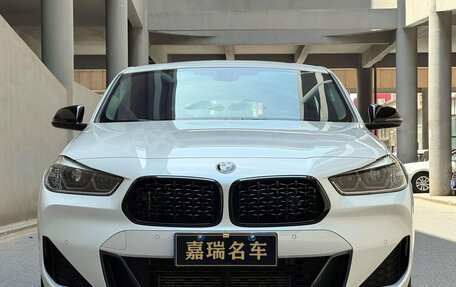 BMW X2, 2022 год, 1 560 000 рублей, 2 фотография