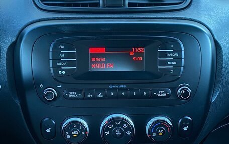 KIA Soul II рестайлинг, 2015 год, 1 210 000 рублей, 22 фотография
