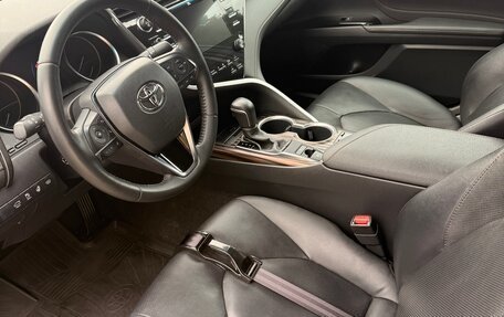 Toyota Camry, 2020 год, 3 350 000 рублей, 9 фотография