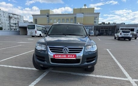 Volkswagen Touareg III, 2008 год, 1 150 000 рублей, 2 фотография